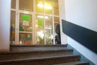 Odzieżowiec wystawiony na sprzedaż