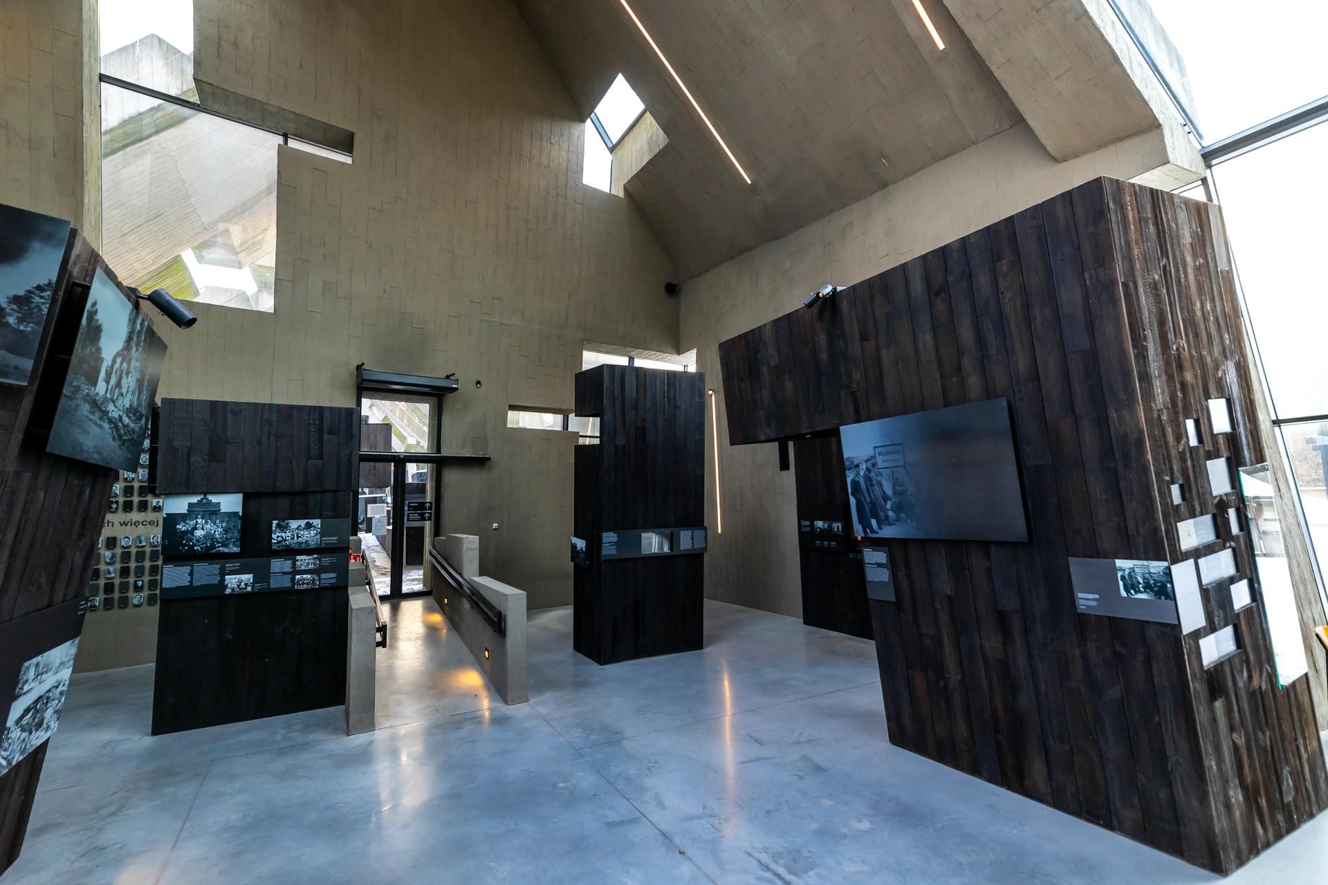 Mauzoleum Martyrologii Wsi Polskich w Michniowie