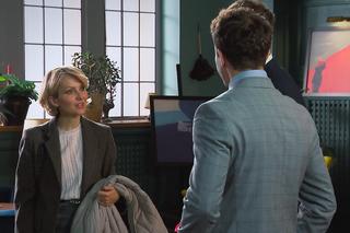 Barwy szczęścia odc. 2822. Bożena (Marieta Żukowska), Bruno (Lesław Żurek), Justin (Jasper Sołtysiewicz)