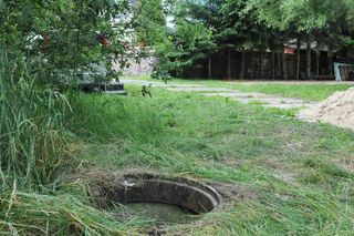 Ich synek utonął w studzience. Rodzice Szymona otrzymają zadośćuczynienie od miasta