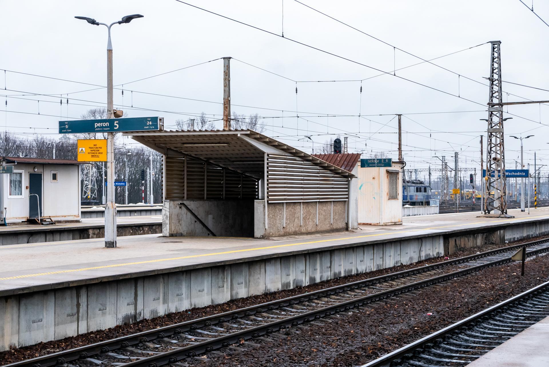 Dworzec PKP Warszawa Wschodnia przed przebudową w ramach remontu linii średnicowej