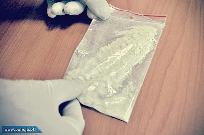 Zdradził go biały proszek pod nosem. Zatrzymany pod zarzutem posiadania amfetaminy