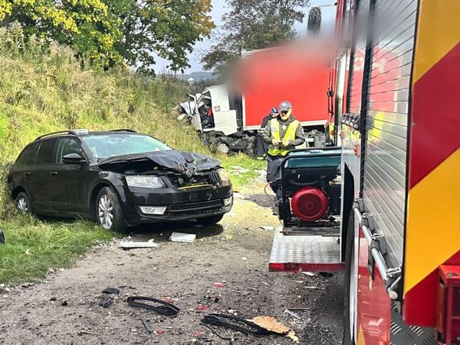 Tragiczny wypadek autobusu linii Warszawa - Odessa na obwodnicy Lwowa