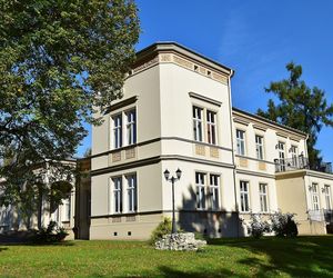 To jeden z najpiękniejszych pałaców w Małopolsce. Można go podziwiać nieopodal Krakowa