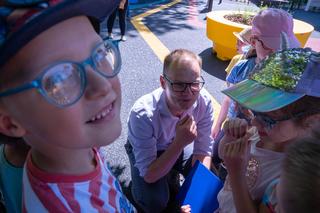 Plac zabaw dla dzieci słabowidzących na Bielanach