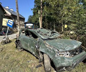 Stronie Śląskie przed i po powodzi. Aż trudno uwierzyć, że to te same miejsca. Zdjęcia odbierają mowę 