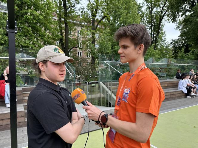 Juwenalia UEK 2024. Strefa Radia ESKA. Tłumy studentów na Koncercie Głównym