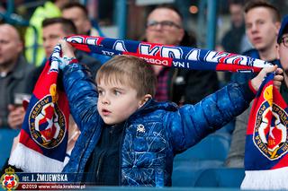 Tak bawili się kibice Wisły Kraków na Derbach Krakowa!