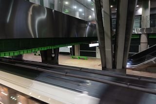 Peron 3. linii metra na stacji M2 Stadion Narodowy w Warszawie