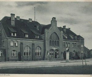 Dworce kolejowe na Warmii i Mazurach na starych zdjęciach. Tak wyglądały dawniej