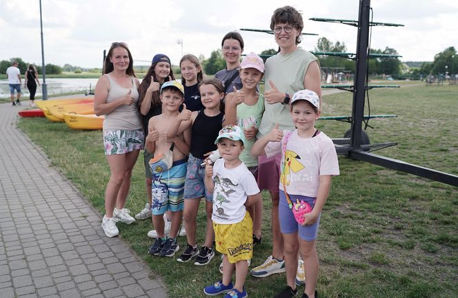 Zimne lato 2025. Katastrofa wakacyjna nad morzem i na Mazurach. Pustki w kurortach