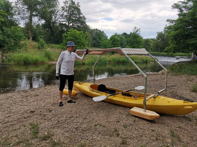 75-letni pan Stanisław chce przepłynąć 420 km po Odrze. Wszystko dla małego Piotrusia