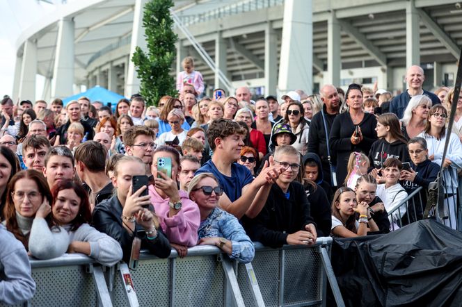 Śląska Scena Letnia na promenadzie przy Stadionie Śląskim w Chorzowie