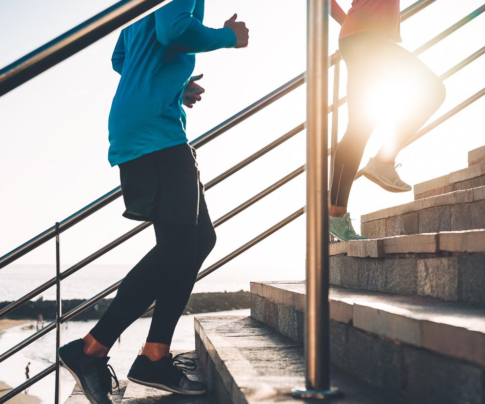 Trening 25-7-2 dla świetnej formy i smukłej sylwetki. Na czym polega i kto powinien uważać