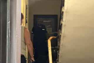 Tragedia w kamienicy w Warszawie. W mieszkaniu znaleziono ciało kobiety. „Zatrzymano kilka osób”