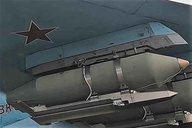 Bomby lotnicze FAB-500 z modułem UMPK