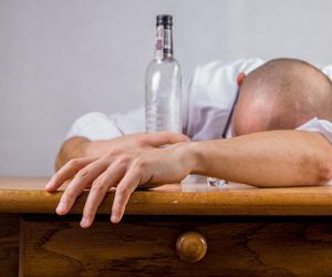 Przemyśl: Kompletnie pijani rodzice opiekowali się niemowlęciem!