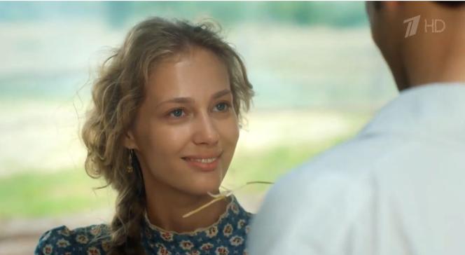 	Cena wolności. Polina (Tatjana Babienkowa), Dymitr (Artem Kryłow)