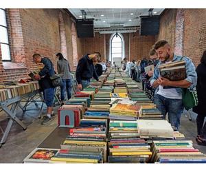 Podaruj drugie życie książkom: biblioteczny kiermasz 