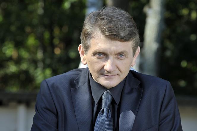Plebania Janusz Tracz (Dariusz Kowalski)