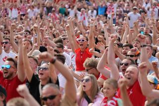 Warszawska Strefa Kibica. Tak wyglądał doping podczas meczu Polska-Holandia