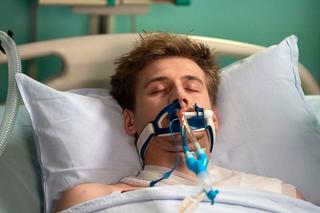 Na dobre i na złe odc. 902. Kacper Misztal (Kamil Żebrowski)