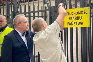 Trzaskowski przejął rosyjską szkołę! Wiemy, jak wygląda jej wnętrze!