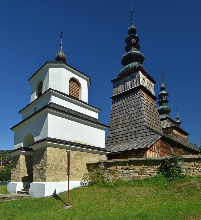 To najbardziej urokliwa wieś w Małopolsce. Znajduje się w niej najpiękniejsza cerkiew z listy UNESCO