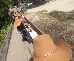 Julia Wieniawa i żona Marcina Prokopa szaleją na Bali. Spodziewaliście się takiej przyjaźni?