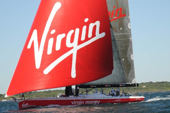 Virgin Money pod żaglami