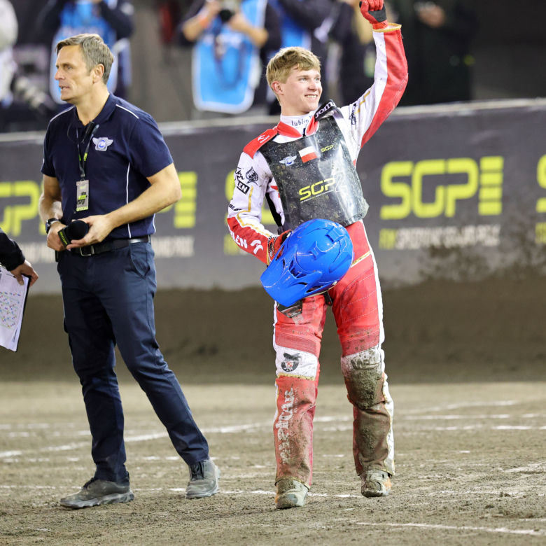 Mateusz Cierniak mistrzem świata juniorów. Polska noc w Toruniu. Galeria zdjęć z SGP2 na Motoarenie