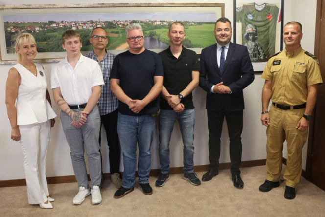 Bohaterowie z Łomży ocalili 4-latkę. "Byliśmy po prostu w odpowiednim miejscu"