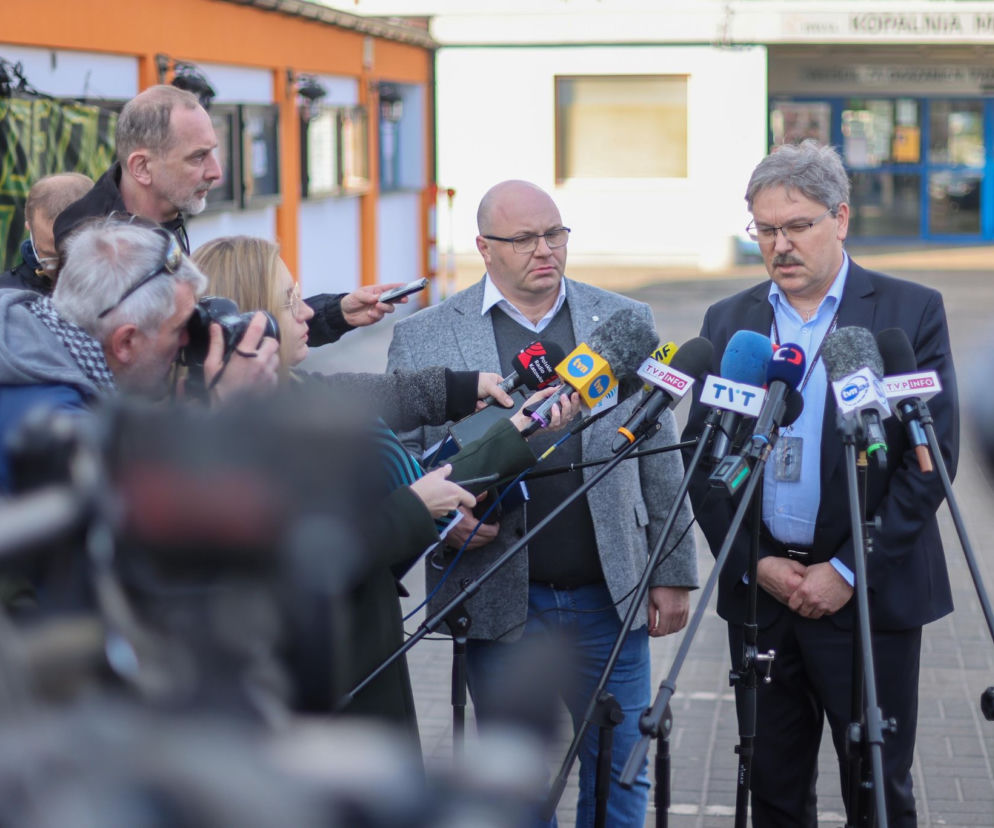 Wstrząs w kopalni Zofiówka. Ratownicy dotarli do czterech górników. Nie dają oznak życia
