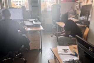 Porzucił walizkę na Dworcu Centralnym i zaczął uciekać. Brytyjczyk ukrywał się przed karą więzienia