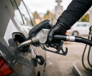 Hurtowe ceny paliw 26.10.2026. Czas na oddech dla kierowców i rynkowa stabilizacja