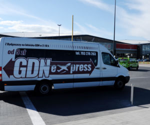 Bus firmy GDNExpress należącej do Michała Tuska