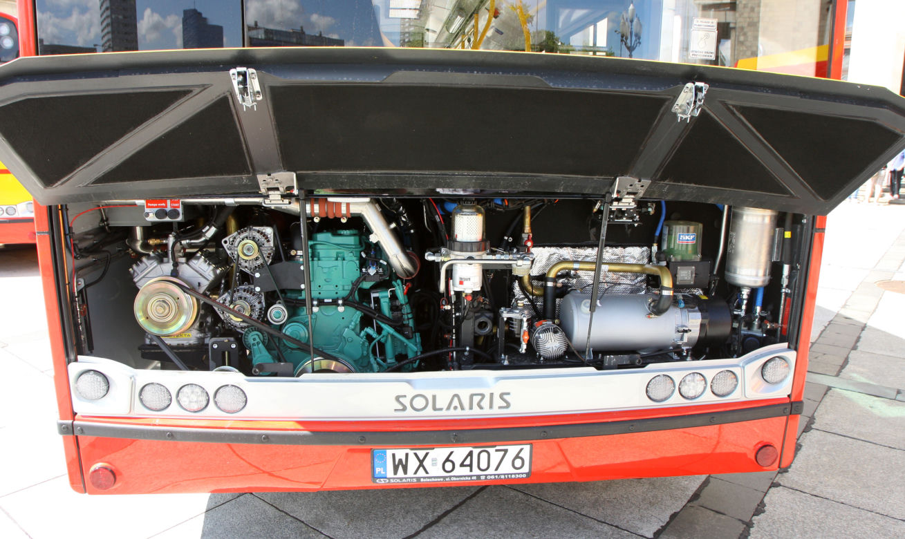 Solarisy Urbino znikną z Warszawy. MZA kupi najnowsze autobusy na gaz