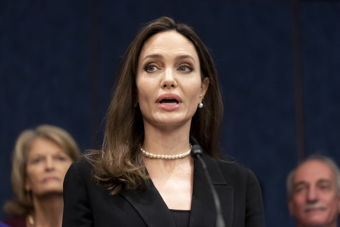 Angelina Jolie na Ukrainie