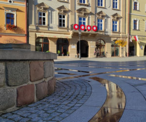 Uszorstnianie płyty tarnowskiego rynku