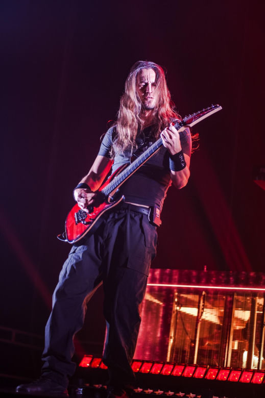 Misternie zaplanowane wizualne widowisko – Epica, Amaranthe i Charlotte Wessels zagrali w Warszawie [RELACJA]