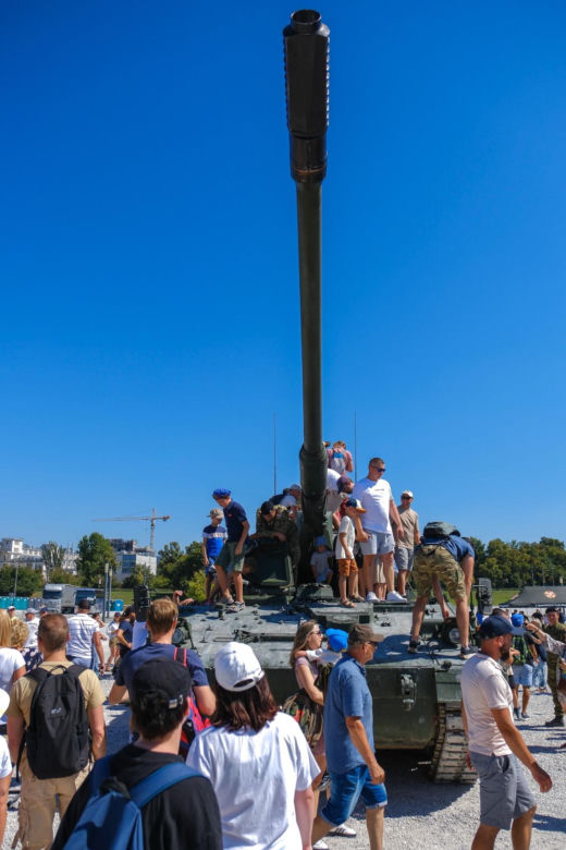 Piknik wojskowy w Warszawie