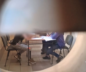 Chciał sprawdzić wierność swojej dziewczyny. Zaangażował kolegę, ale coś poszło nie tak