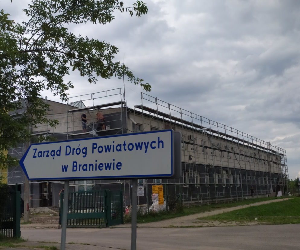 Ruszyła odnowa budynku Zarządu Dróg Powiatowych w Braniewie