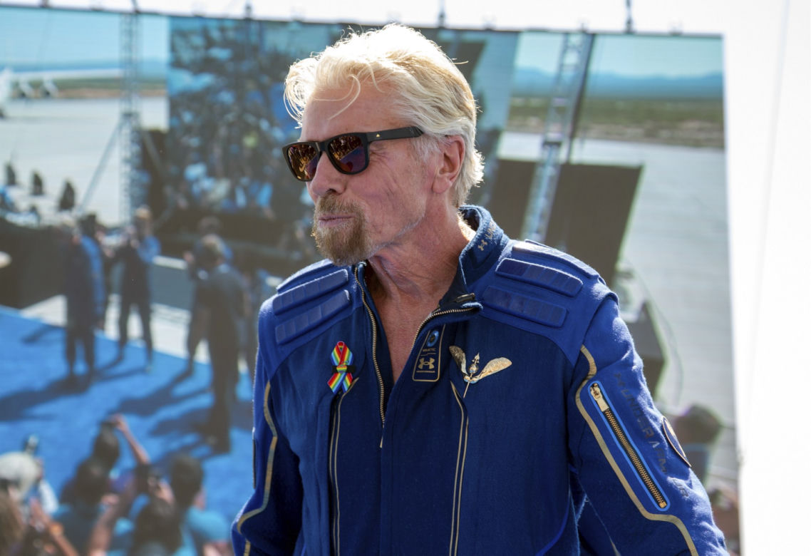 Miliarder Richard Branson poleciał w kosmos 