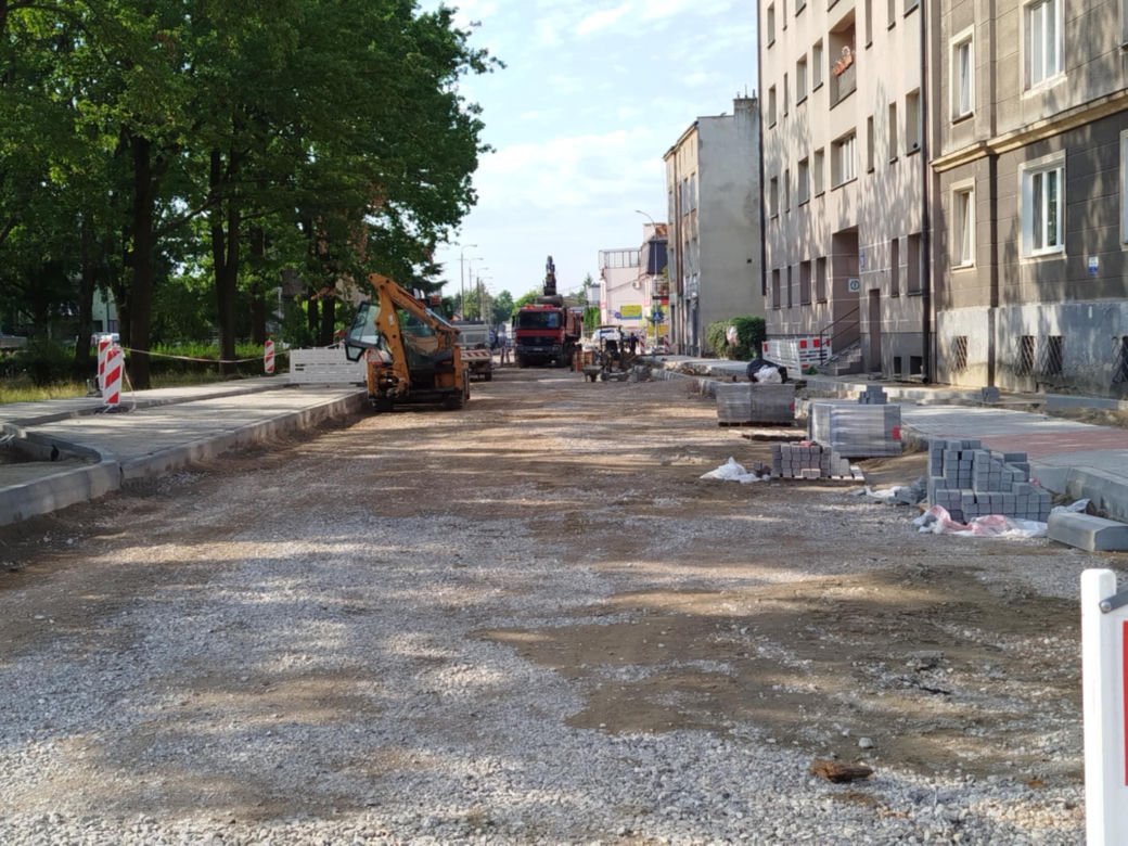 Od 16 lipca wystąpią ograniczenia w ruchu, polegające na zamknięciu odcinka ul. Floriańskiej od skrzyżowania z ul. Piłsudskiego do skrzyżowania z ul. 3 Maja (włącznie).
