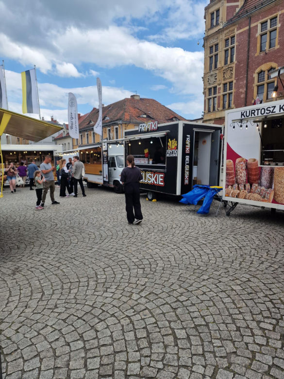 Tarnogórski Zlot Foodtrucków 2023