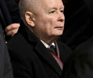 Msza za ofiary Smoleńska w Archikatedrze. Obecni Nawrocki i Kaczyńska