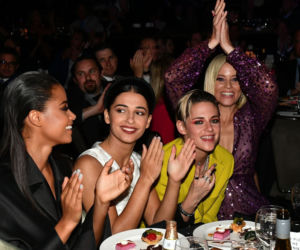 Kristen Stewart na kolacji Pioneer of the Year 2019