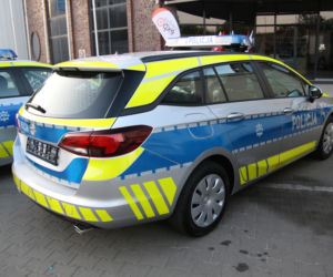 Nowe oznakowanie policyjnych radiowozów - projekt badawczy Komendy Głównej Policji i PIMOT