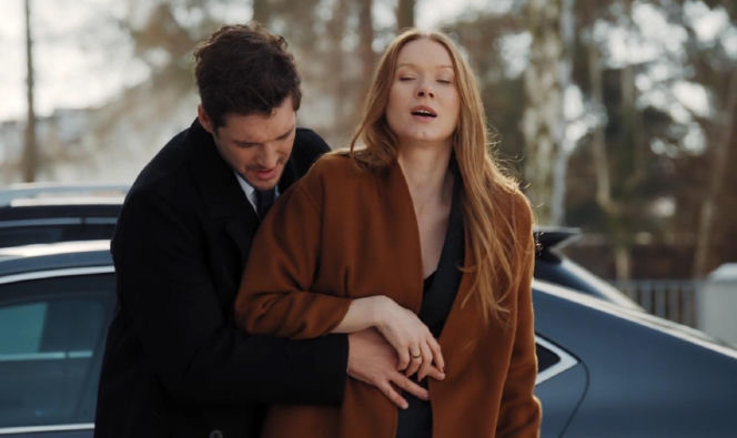 M jak miłość. Marcin (Mikołaj Roznerski), Elżbieta Domańska (Katarzyna Dąbrowska)